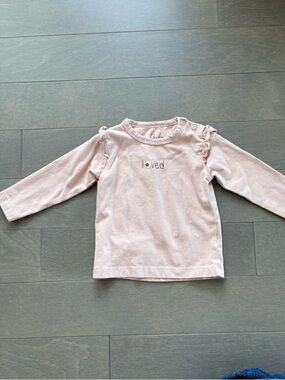 3/$20🌟 Girly Light Pink 'loved' Ruffle Shoulder Long-Sleeve Tee, 3-6M